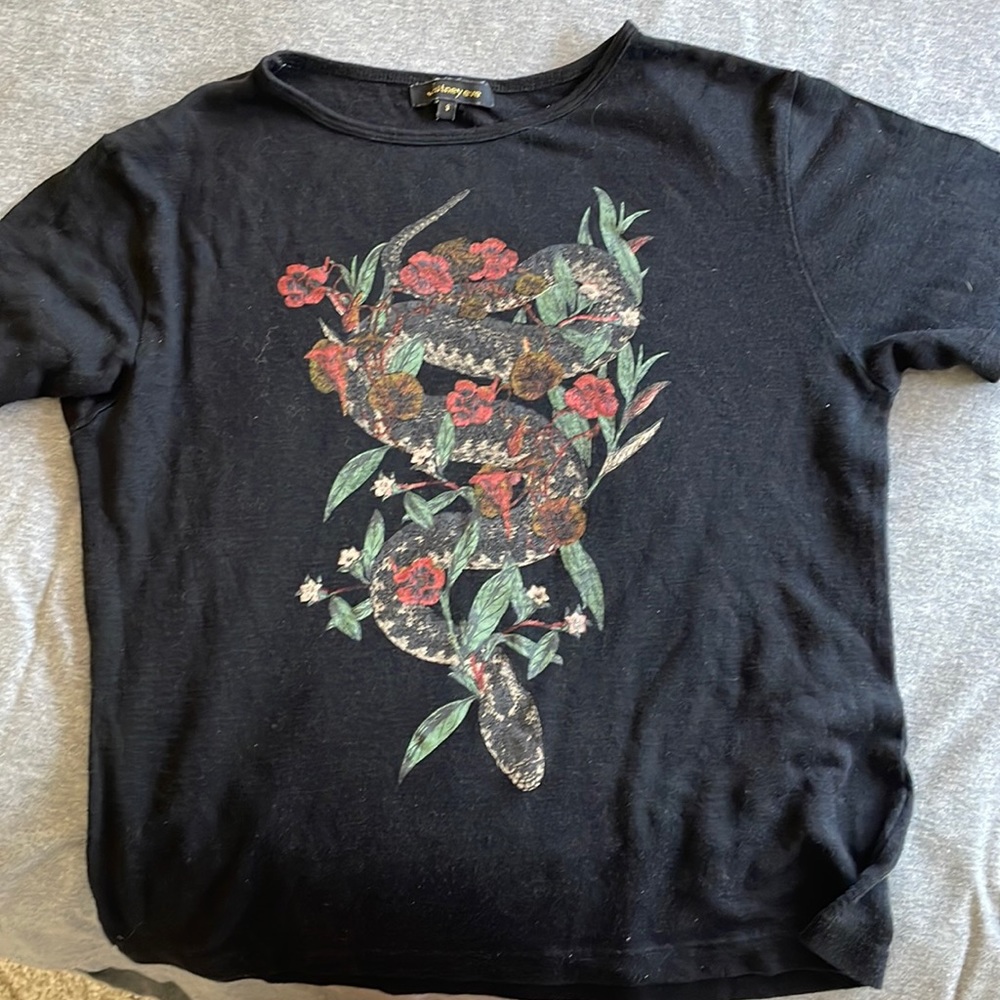 Whitney Eve T shirt
